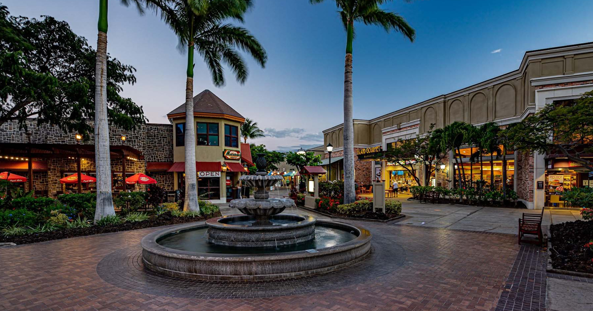 Queen's Marketplace